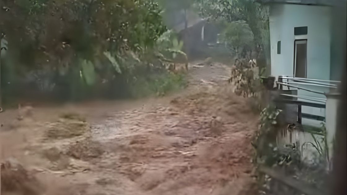 banjir bandang di sukabumi