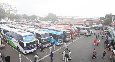 Depo BRT Bandung Raya Dimulai: Terminal Cicaheum Beralih Fungsi