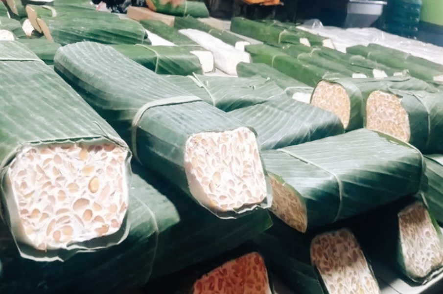 Harga Kedelai Impor Naik, Perajin Tempe Kian Terhimpit
